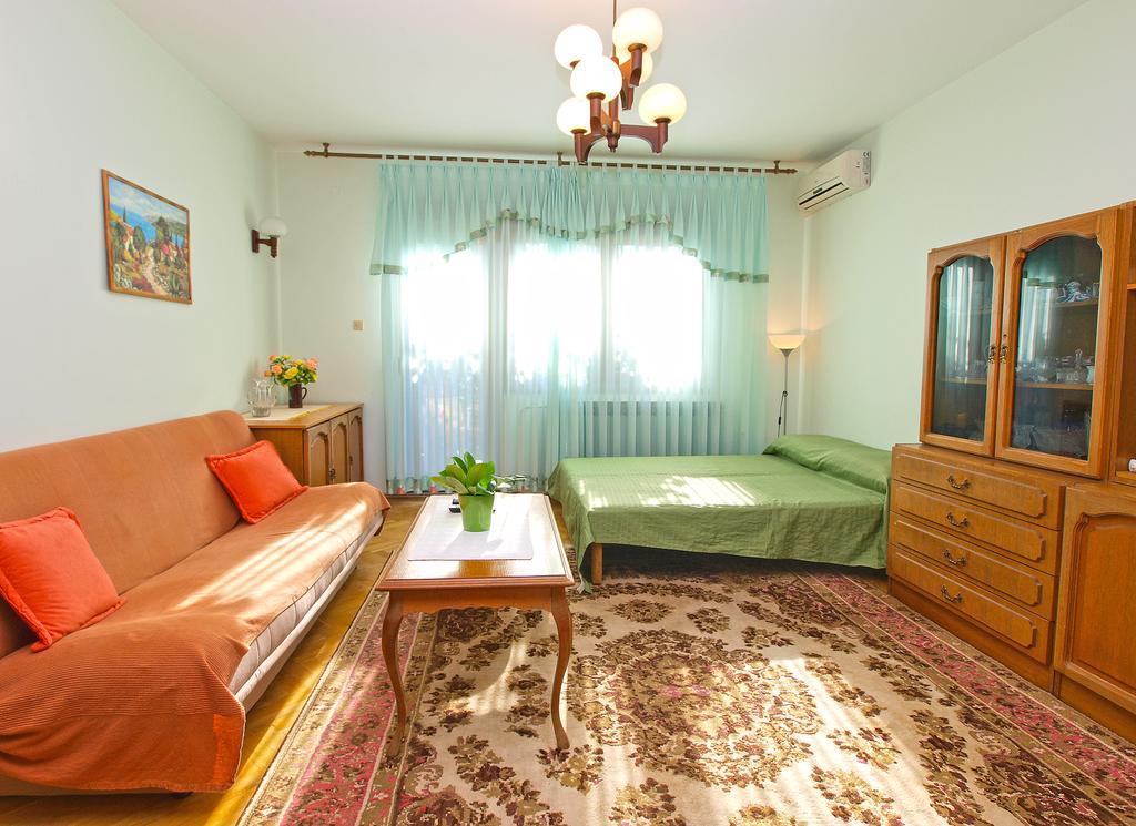 Apartment Josip 933 Fažana Buitenkant foto